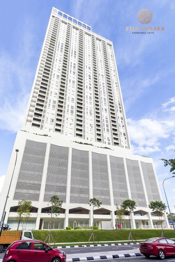 Una Residences, Sunway Velocity By Five Senses Kuala Lumpur Exterior photo